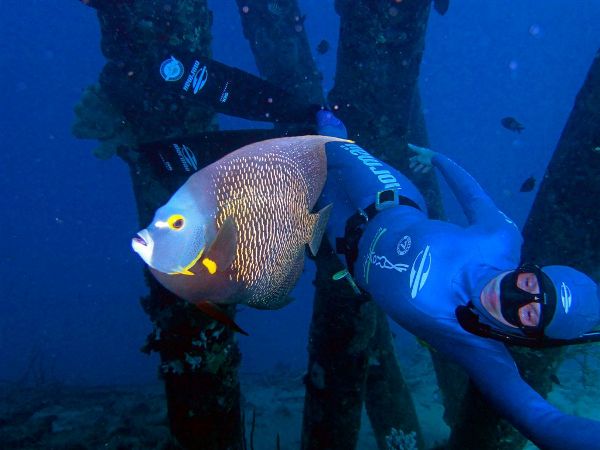 Karol Meyer Buddy 2011 - Freediving Adventure